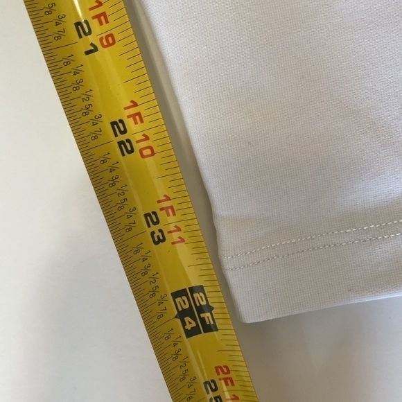 Heroine Sport White Tracking Legging Size Medium NWT - Picture 10 of 11